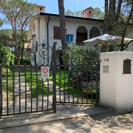 아파트 Casa Delle Palme By Interhome 마리나로미에